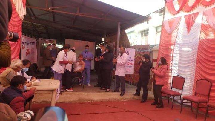 प्रधानमन्त्रीले कोभिड १९ बिरूद्ध खोप अभियान सुरु गर्नुभयो