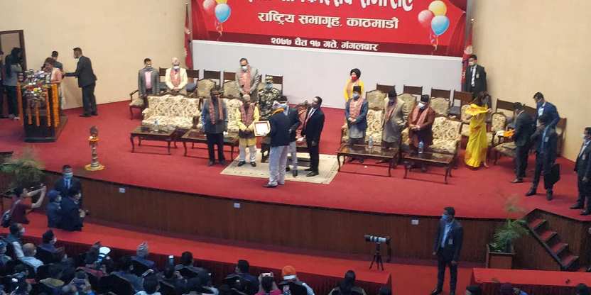 रिपोर्टर क्लबले दर्जनौं पत्रकारलाई सम्मान