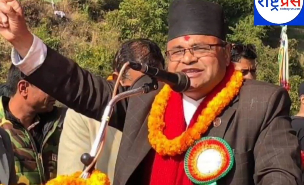 एमाले नेता रामेश्वर फुयाल द्वारा काठमाडौँ क्षेत्र नम्बर-३ `ख´ बाट उम्मेदवारी दर्ता