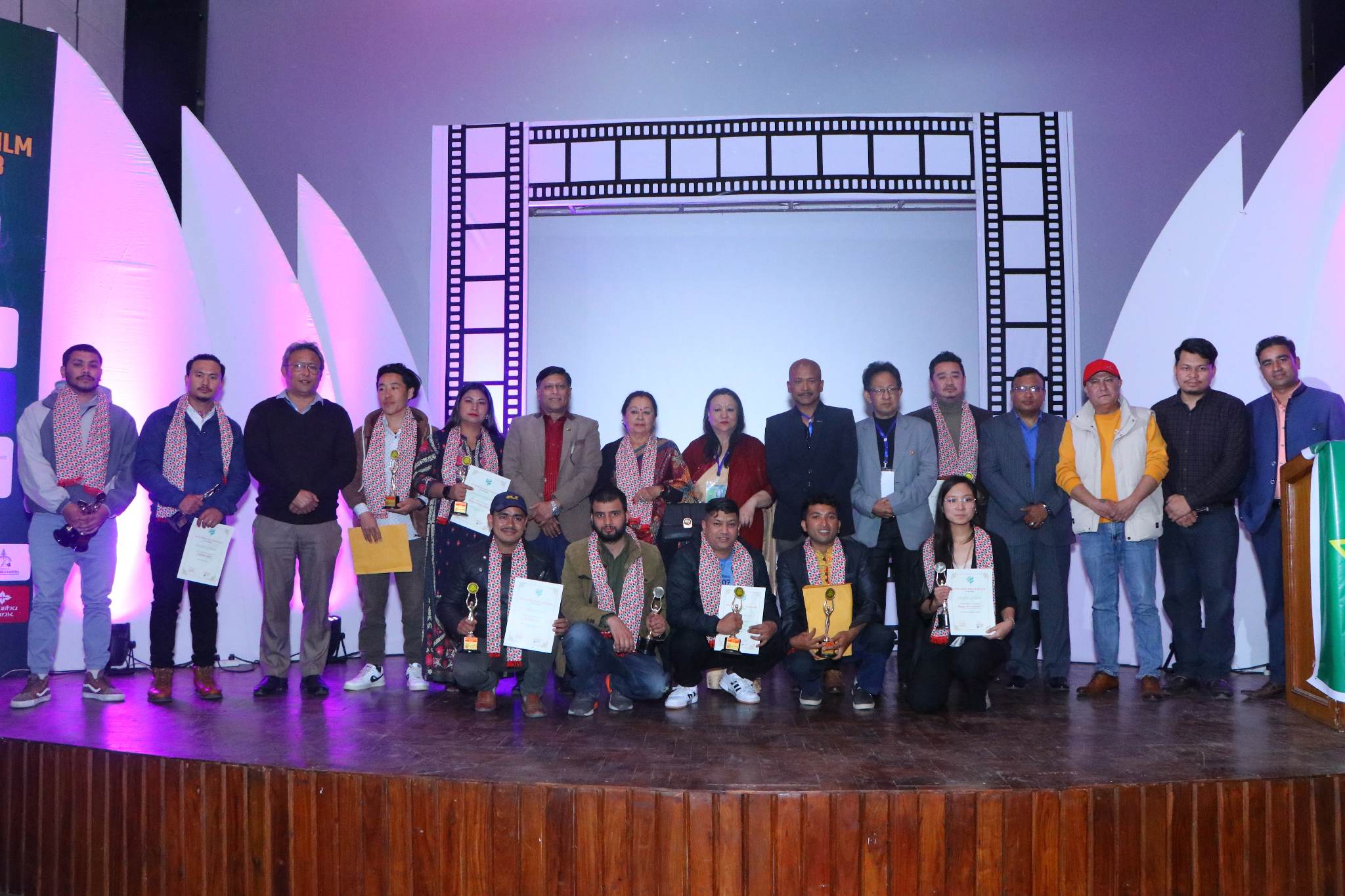 ‘सोसियल मिडिया फिल्म अवार्ड ’ सम्पन्न