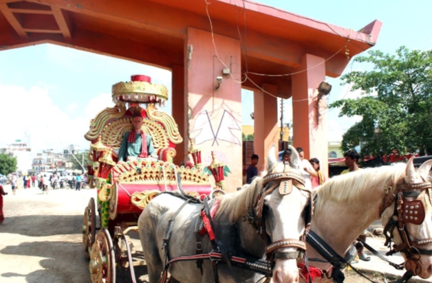 पर्यटन दिवस: विदेशी पर्यटकलाई नाकामा स्वागत