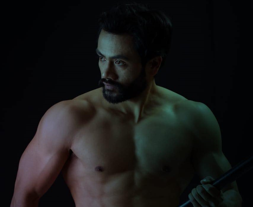 नायक तेज गिरीलाई रजत पदक