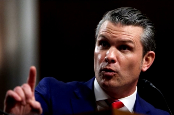 विवादित हेगसेथ अमेरिकी रक्षामन्त्रीमा सिनेटबाट अनुमोदन