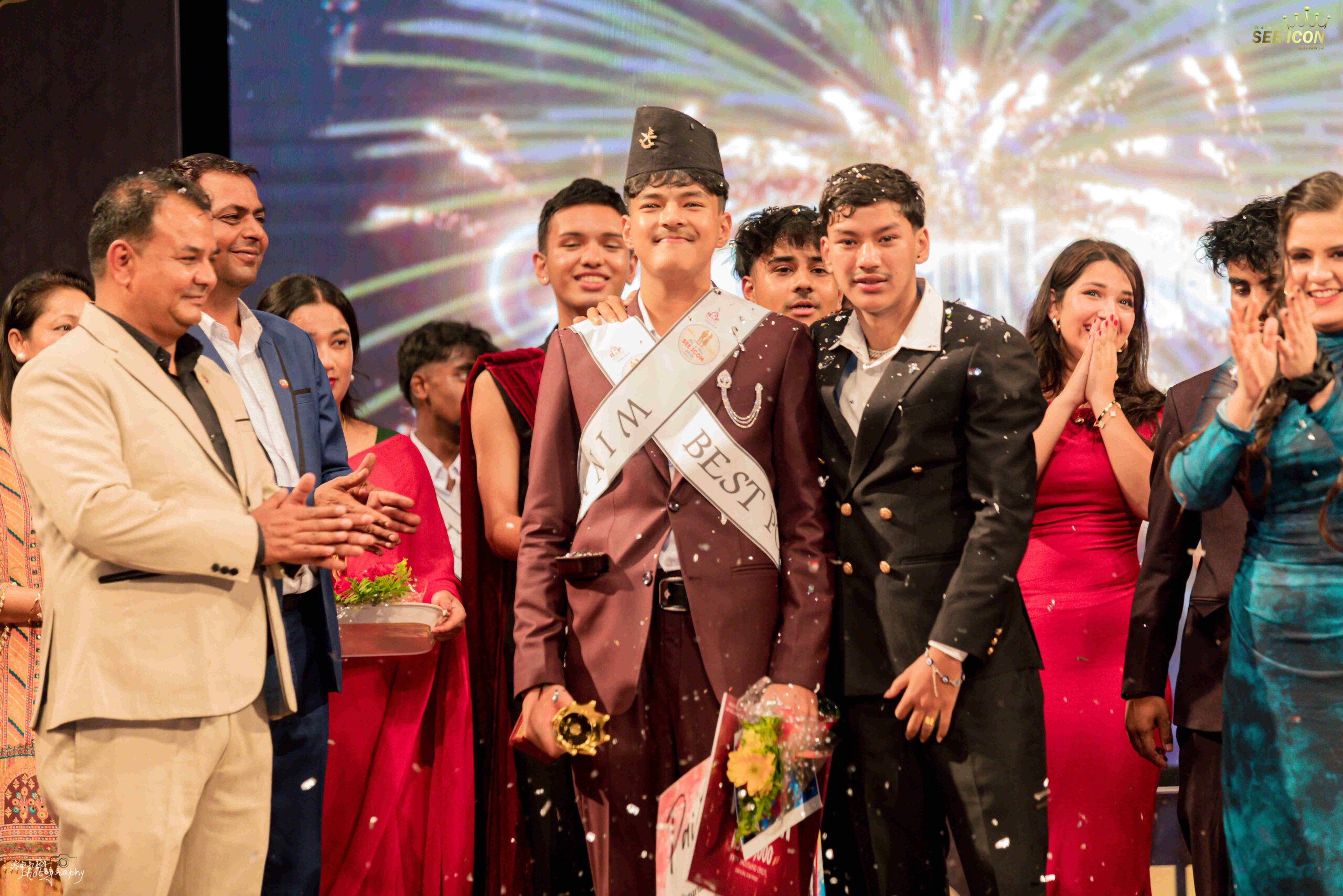 अग्रिया र प्रेरिल भए यो वर्षको मिस्टर एण्ड मिस एसईई आइकन