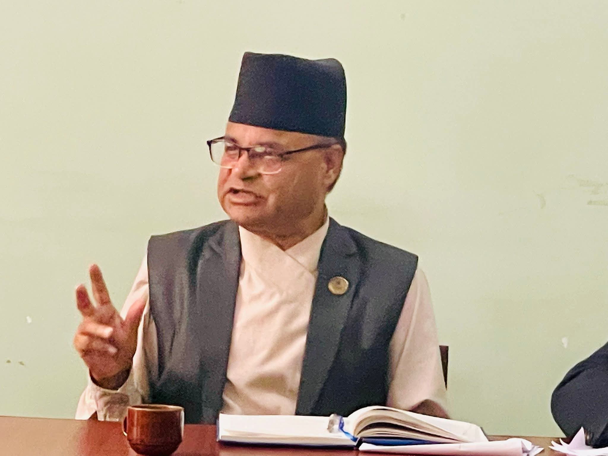 शिक्षामा आमूल रूपान्तरणका लागि प्राविधिक, सिप र रैथाने शिक्षामा जोड दिनु जरुरी : पूर्वमन्त्री फुयाल