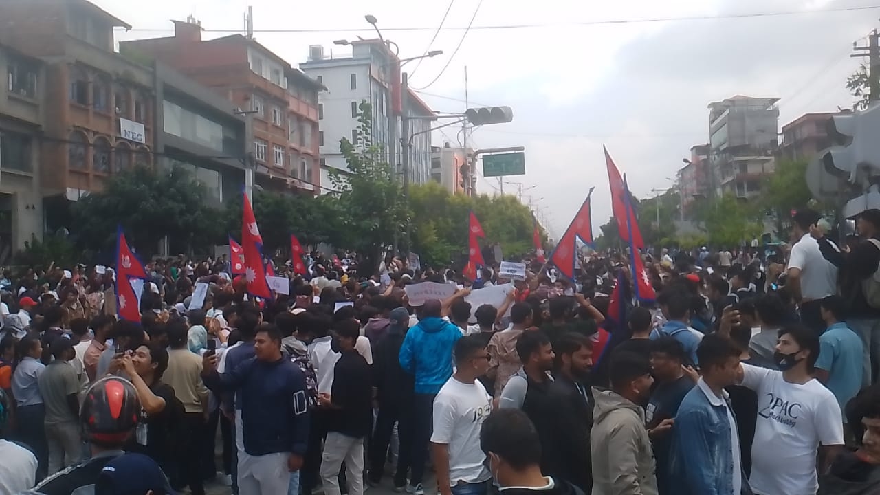 निजी विद्यालयहरूमा भदौ २४ र २५ गते शोक विदा घोष​णा