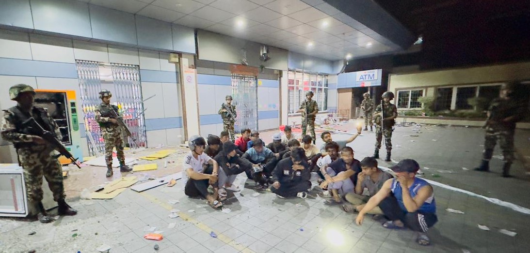 लुटपाट गर्ने २६ पक्राउ, नेपाली सेनाद्वारा विशेष सुरक्षा