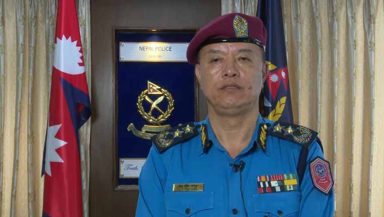 पूर्व आईजीपी खापुङलाई उपत्यका छाड्न रोक