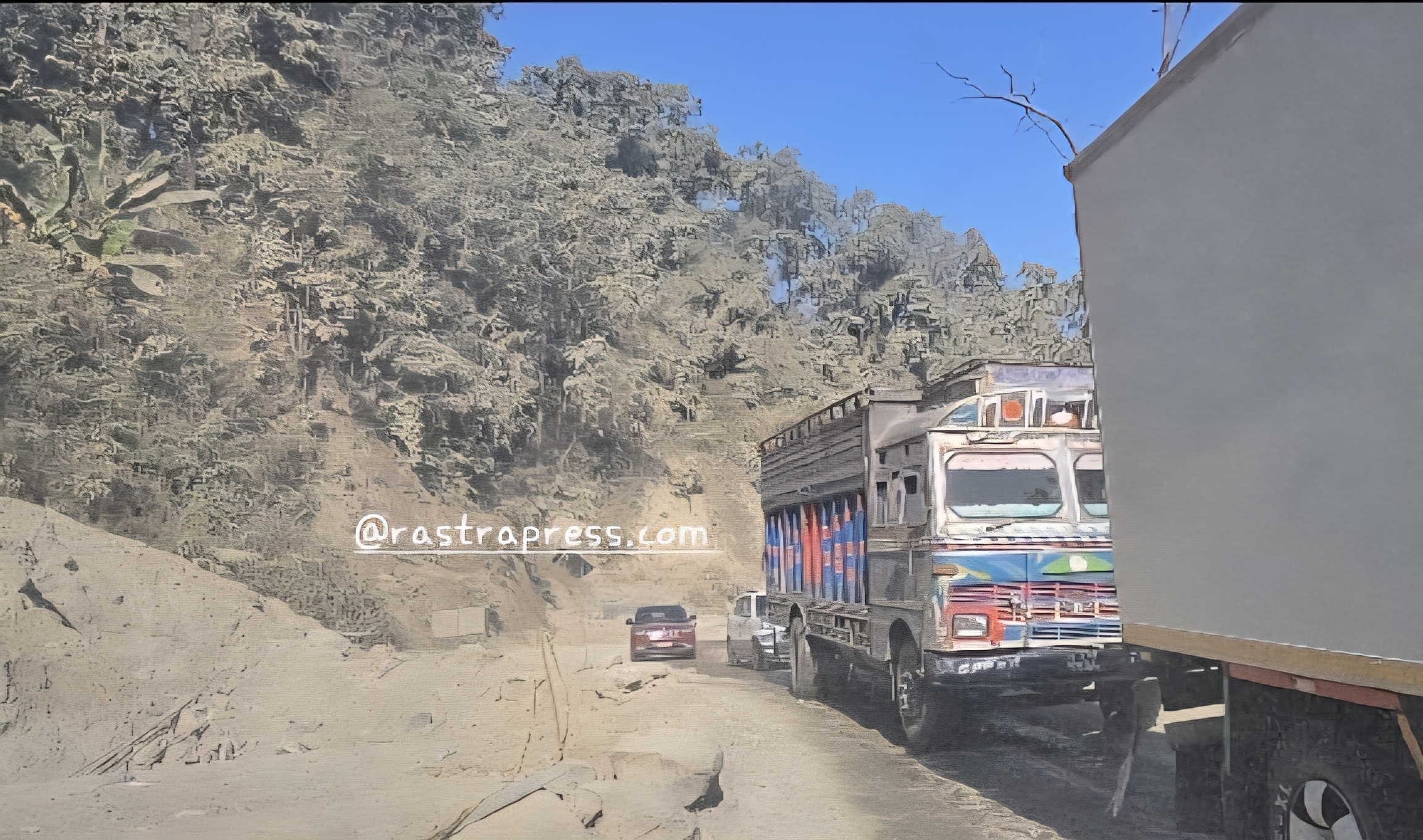 दाउन्ने सडकखण्डमा वैकल्पिक मार्ग प्रयोग गर्न विभागको आग्रह